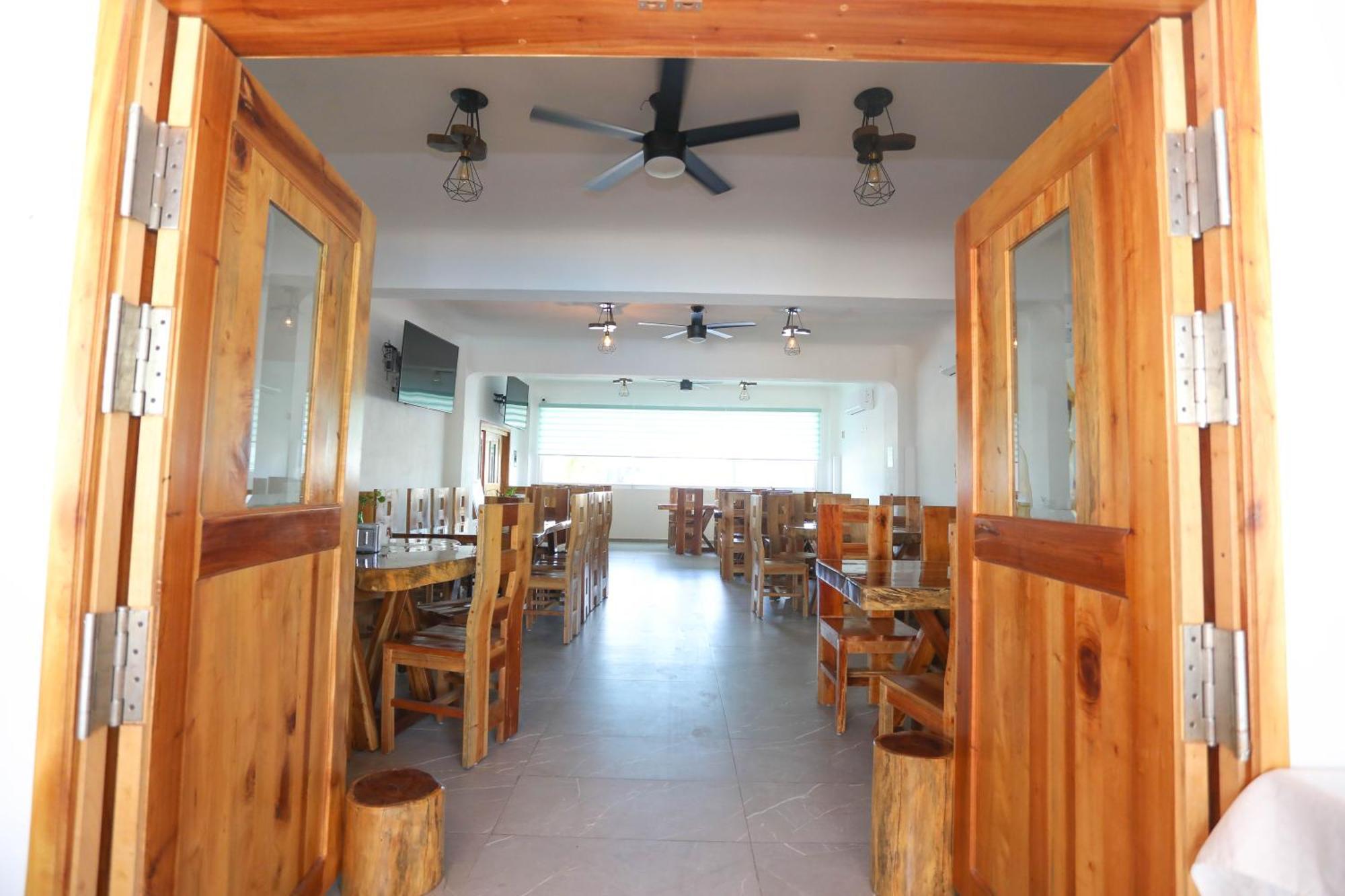 Hotel Maria De Lourdes Cancun Exterior photo
